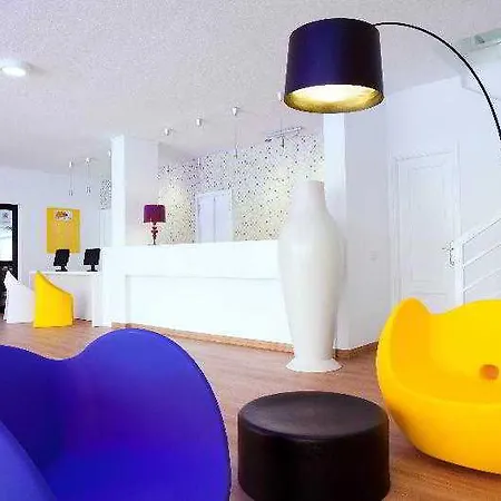 Paraiso Del Sol Y Paradero 아파트